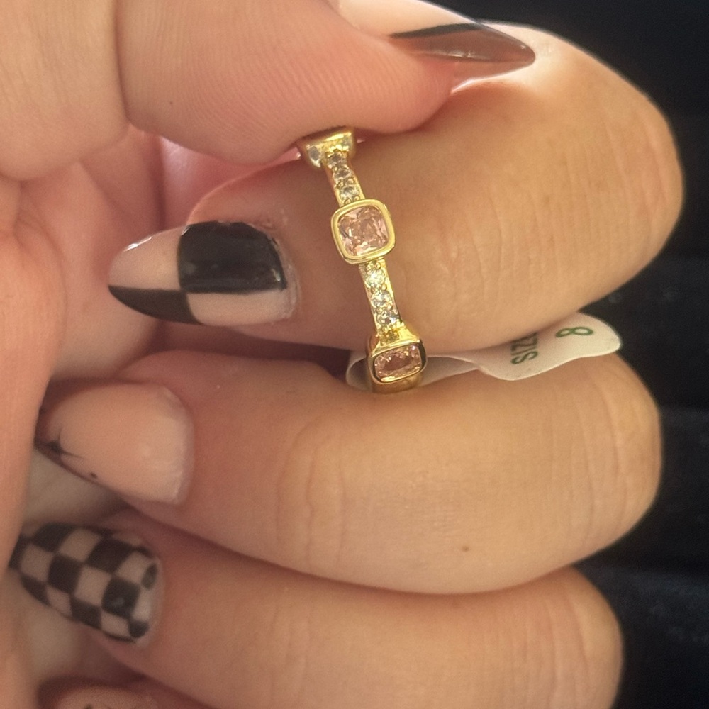 Rose Quartz CZ on Gold plating - Picture 2 of 3